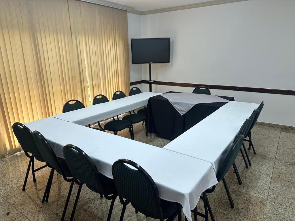 Cedro Hotel Londrina Bagian luar foto